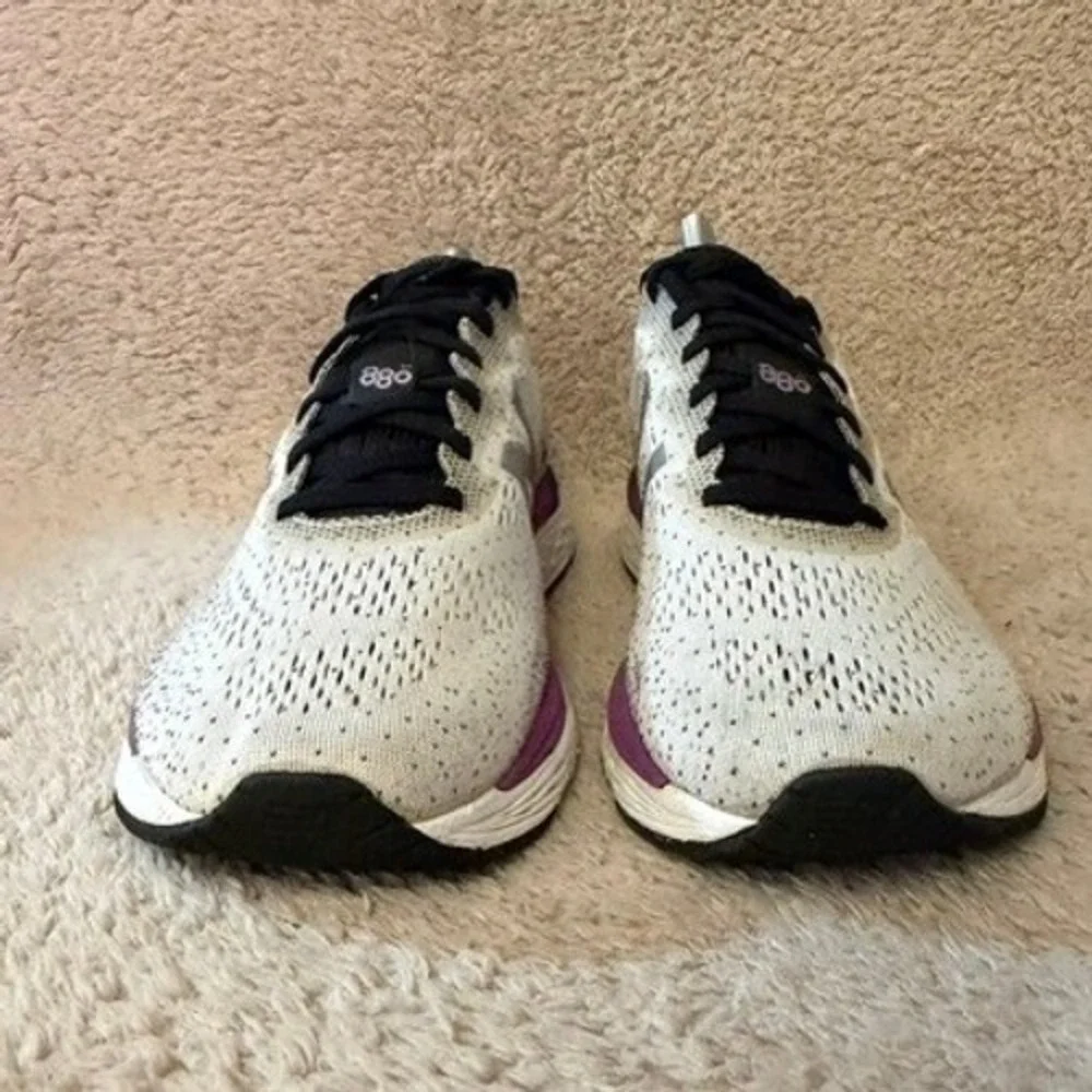 New Balance 880v9 Womens Running Shoes White Purple W880WT9 Size 10.5